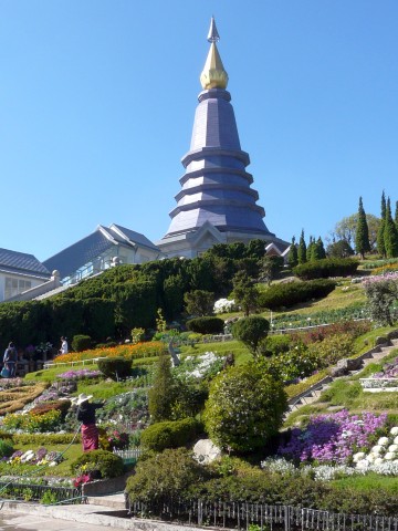 Queens stupa